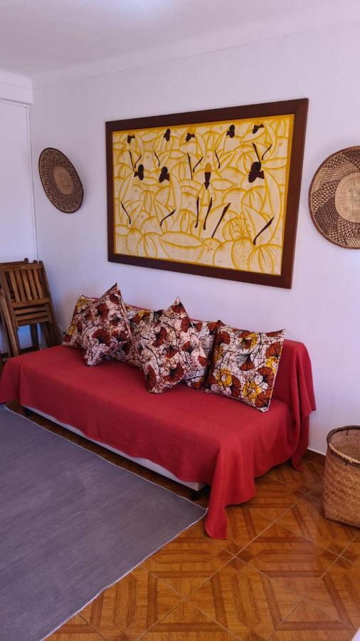 Baobab Moz Lodge Vila Nova de Milfontes Eksteriør bilde