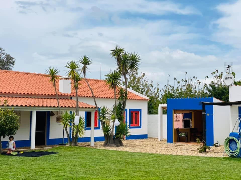 Baobab Moz Lodge Vila Nova de Milfontes Eksteriør bilde