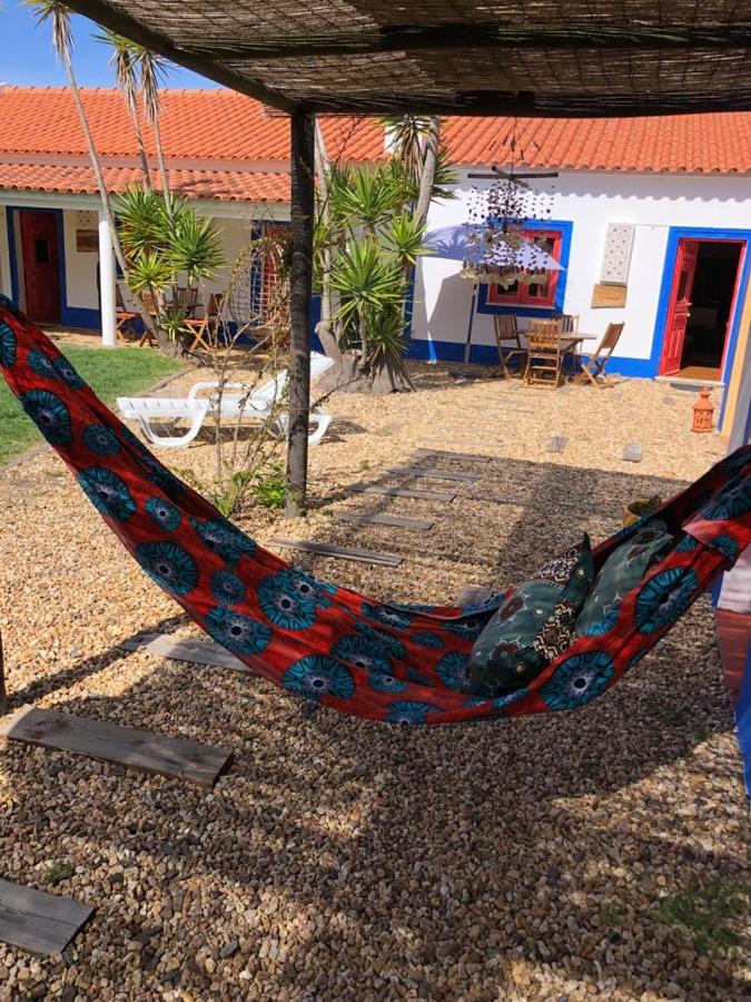 Baobab Moz Lodge Vila Nova de Milfontes Eksteriør bilde
